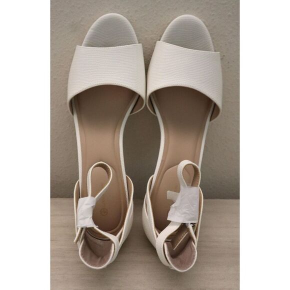 Giani Bernini Women's Sz 11M White Lizard Clarrice Memory Foam Dress Sandals - Picture 2 of 15